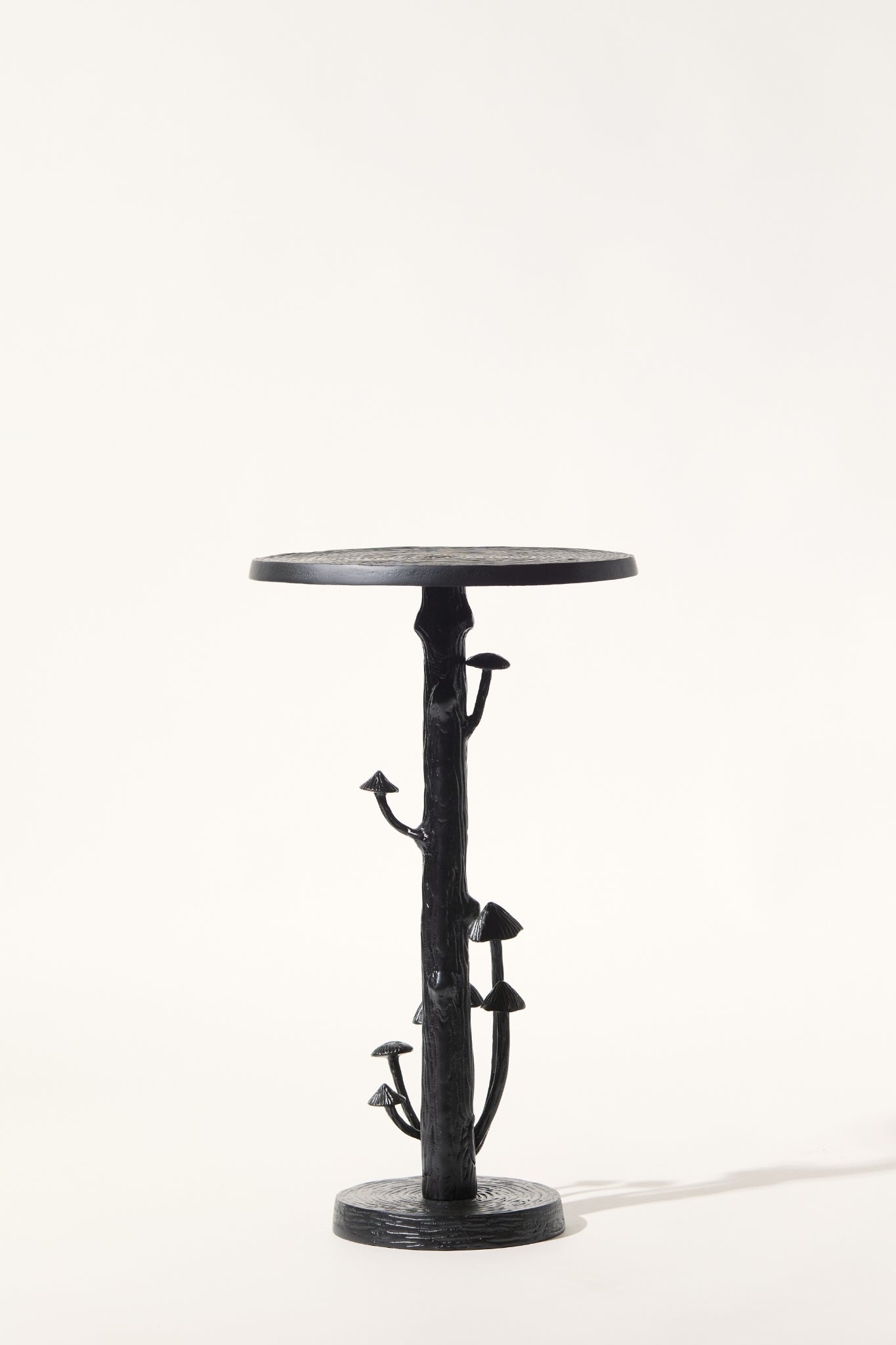 Funghi Table