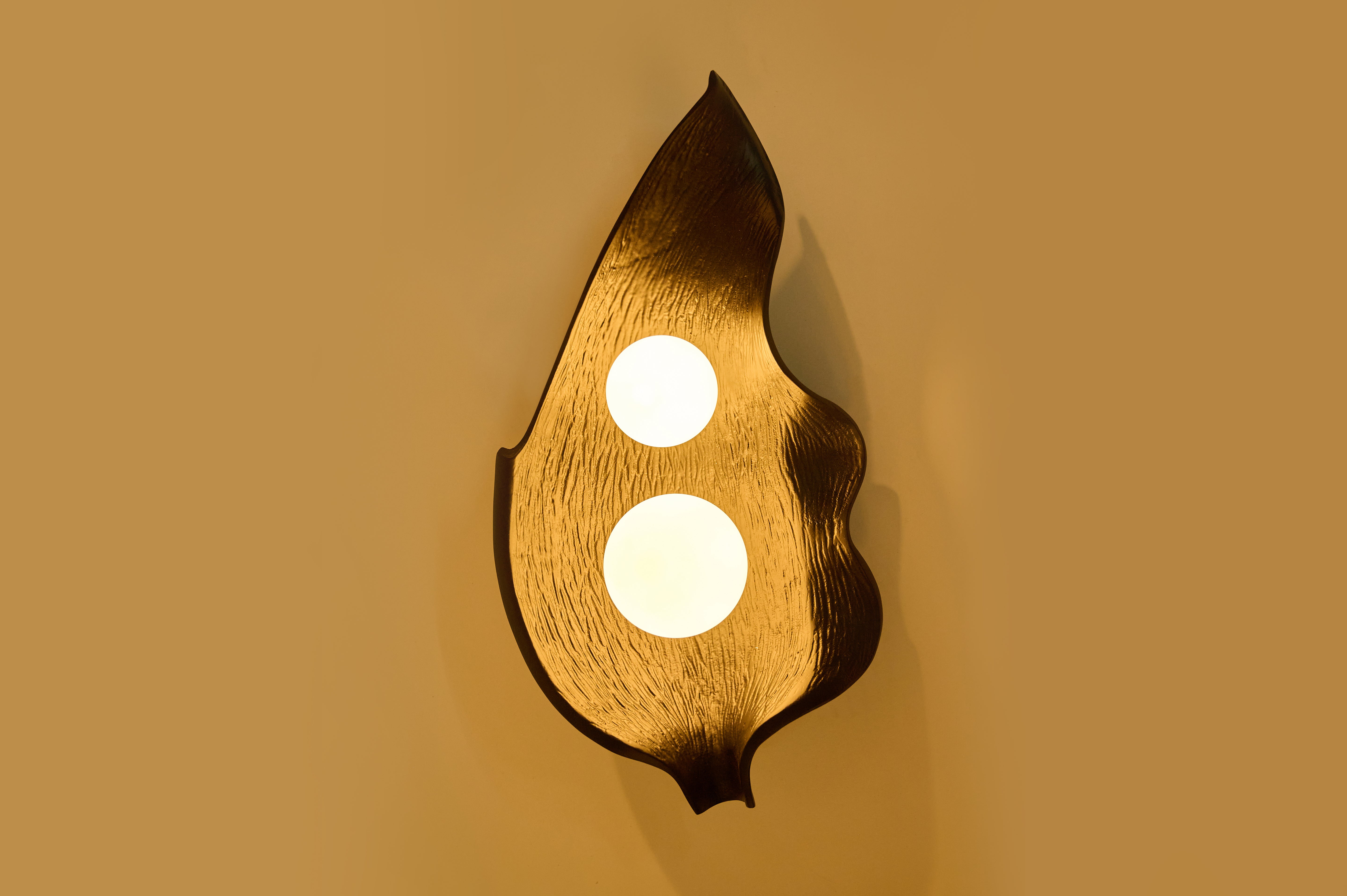 Foliage Wall Light